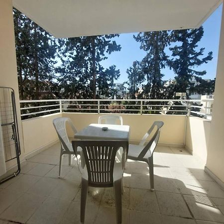 Sunny 2 Bedroom Larnaca Center Dış mekan fotoğraf