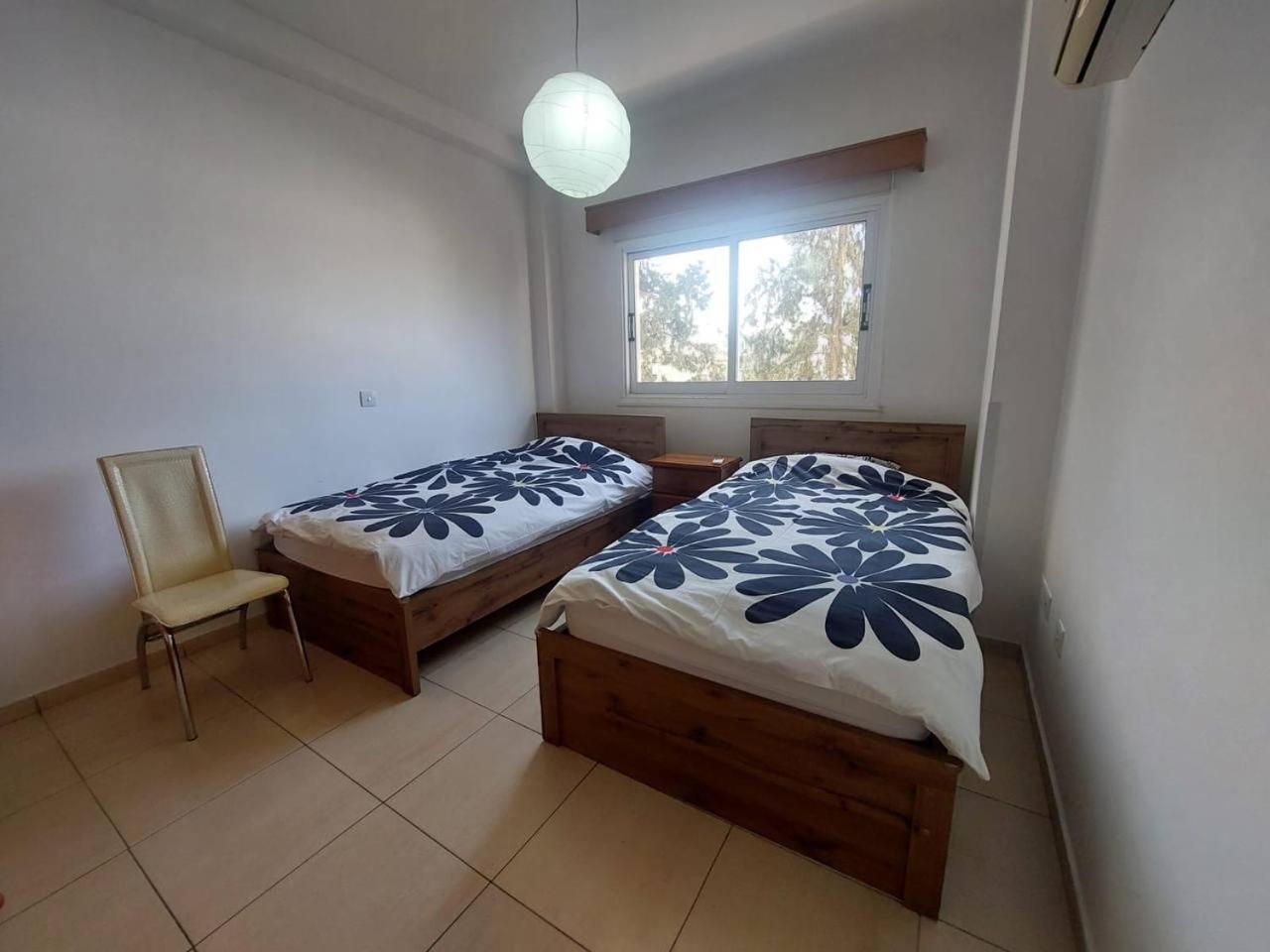 Sunny 2 Bedroom Larnaca Center Dış mekan fotoğraf