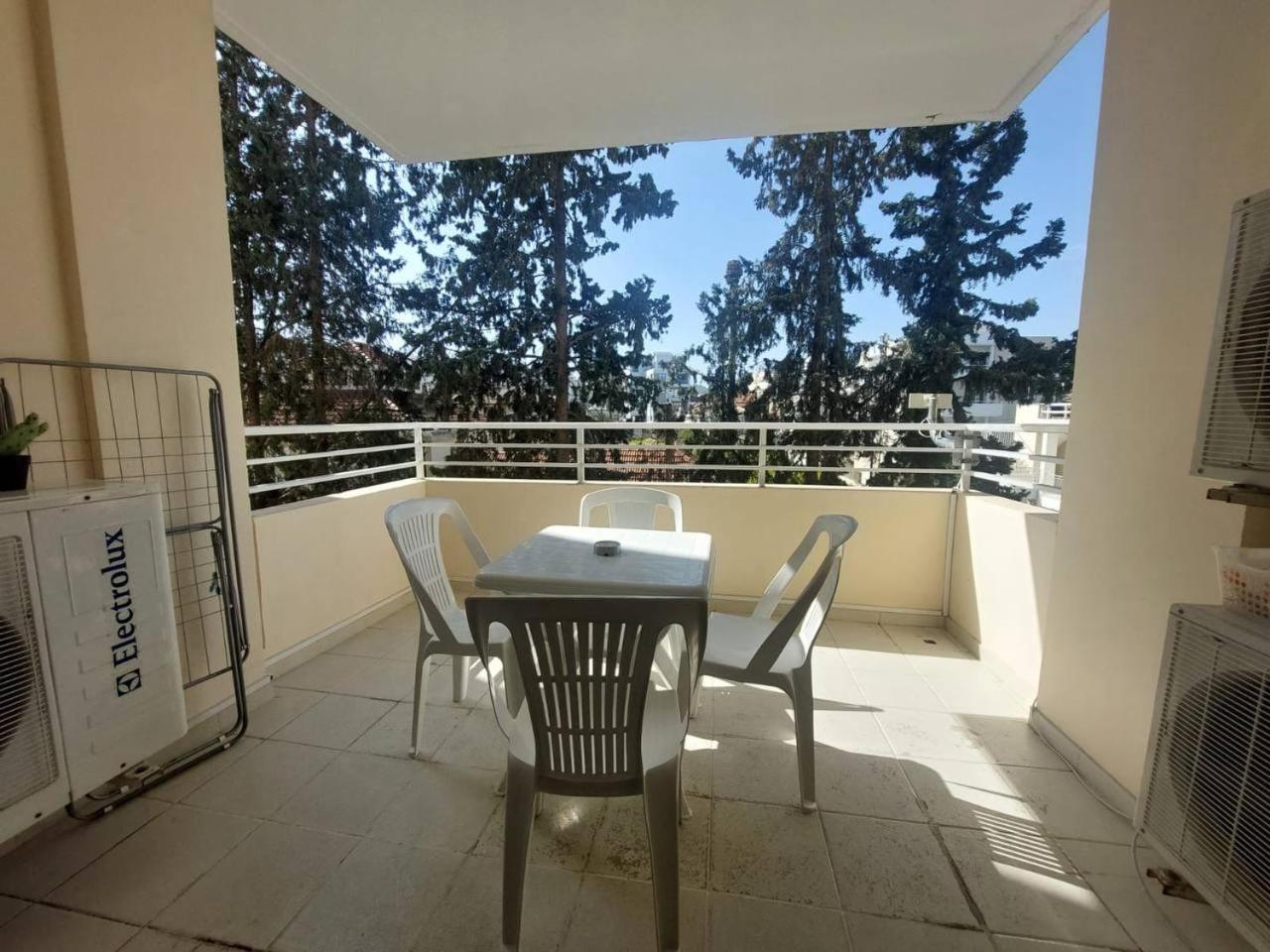 Sunny 2 Bedroom Larnaca Center Dış mekan fotoğraf